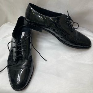 Diane Von Furstenberg Ziggy Patent Leather Oxfords Size 10